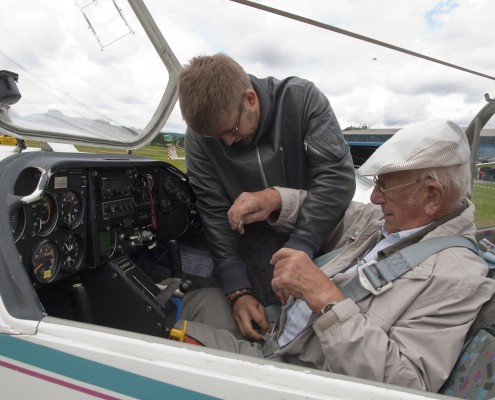 Zweisitziger Motorsegler KIEZ Cockpit